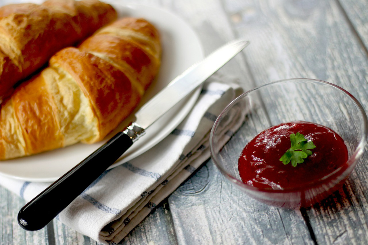 Croissants au petit-déjeuner